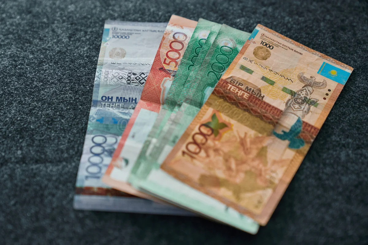 Петиция о повышении минимальной заработной платы в Республике Казахстан до 200 000 тенге