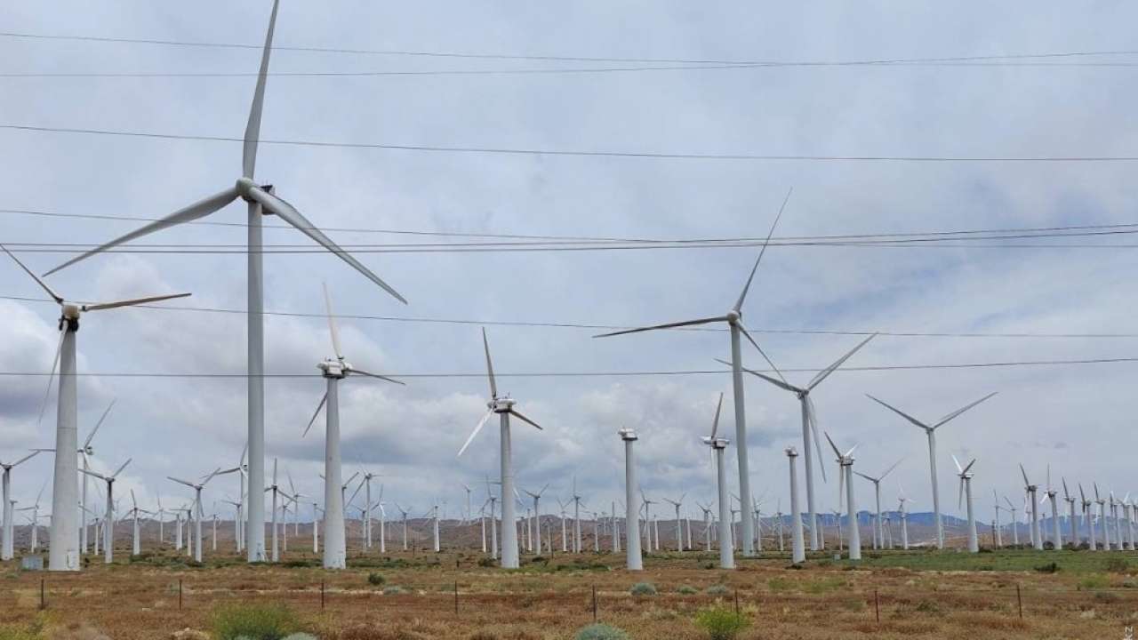 В Жамбылской области запустят мегапроект ветропарка с накопителями энергии