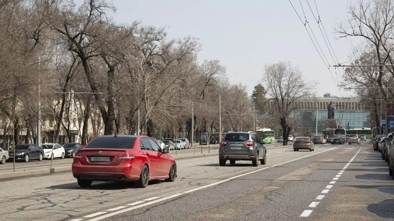 В Алматы запустили первую зону с низким уровнем выбросов