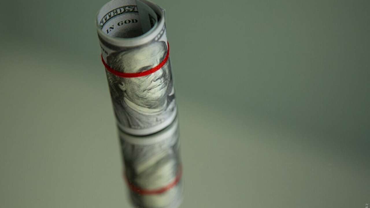 Доллар на KASE вырос до 463,1 тенге