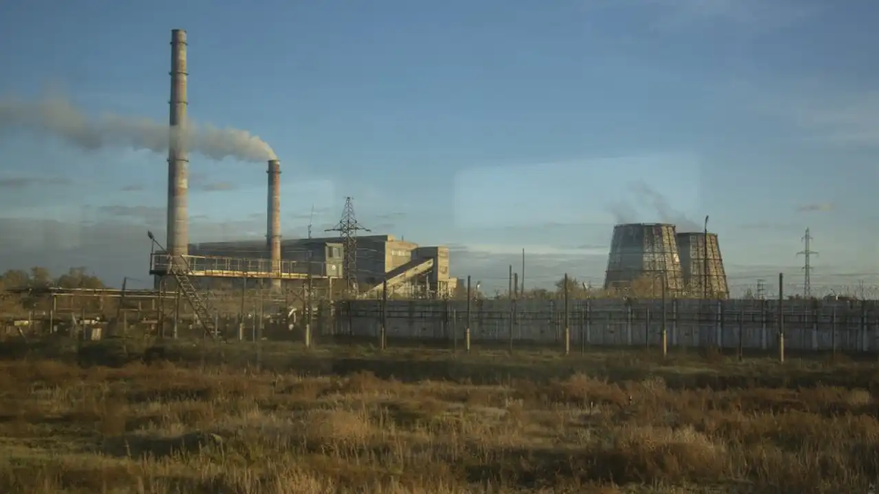 Кабмин направил 3,9 млрд тенге на теплосети Кокшетау и Степногорска