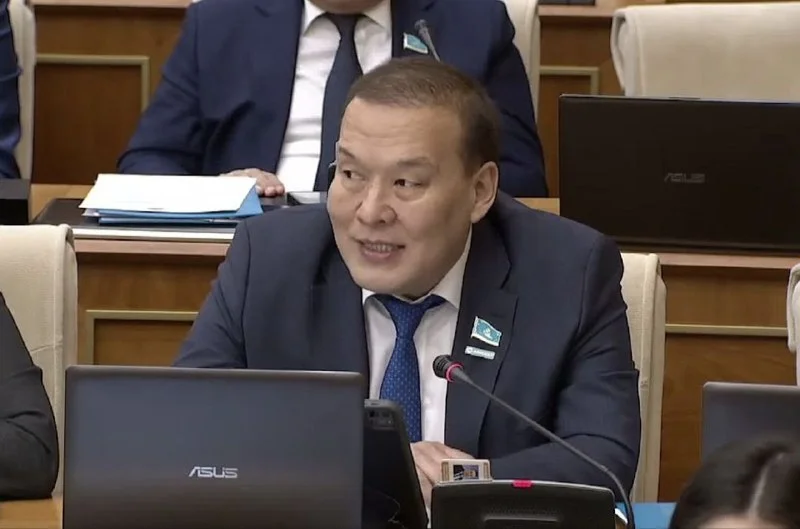 Депутат Мажилиса Парламента РК от партии AMANAT Болатбек Нажметдинулы имеет судимость за коррупцию